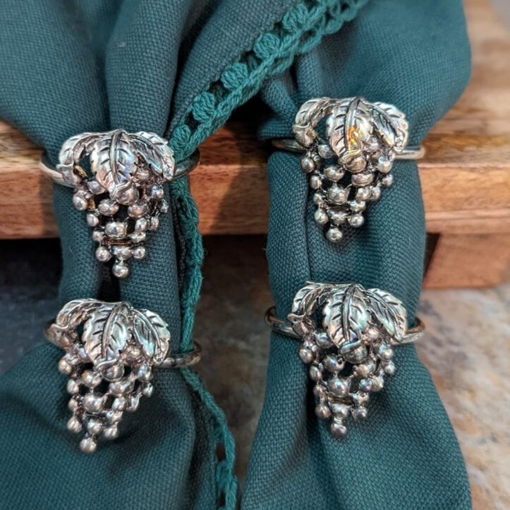 Pewter Grape Cluster Napkin Rings
